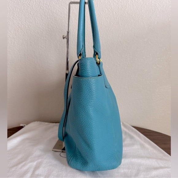 Prada Vitello Daino bright blue two way leather bag EUC - Picture 5 of 7